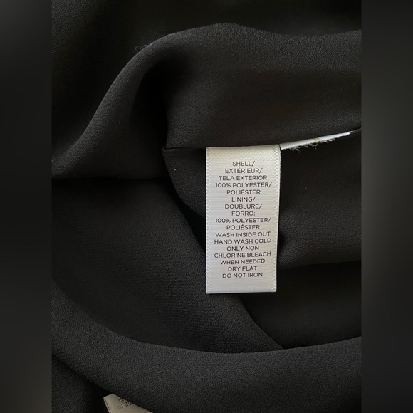 NWOT. Loft Pleated Skirt. Size: S Color: Black - Picture 7 of 7